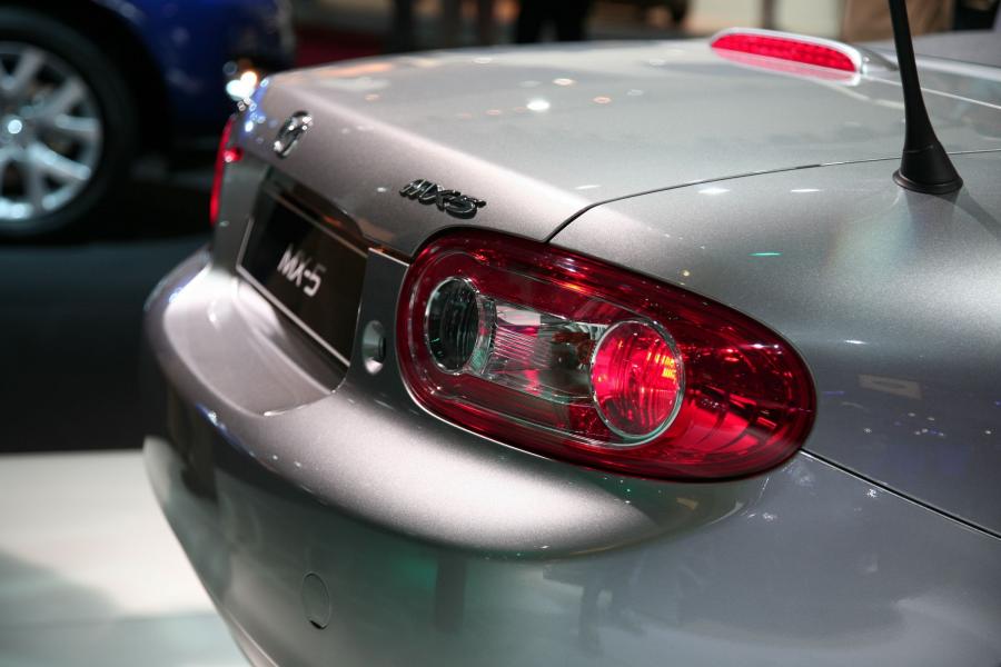  Mazda MX-5 2009 года  (фото 40 из 61)